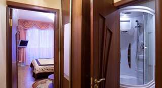 Гостиница Санаторий Старица Солотча Бюджетный двухместный номер с 1 кроватью или 2 отдельными кроватями-17